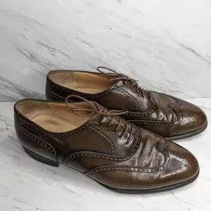 Salvatore Ferragamo Brown Leather Oxford Wingtip Brogue Men\'s 8.5 2E (Wide) Salvatore Ferragamo Brown Wingtip Dress Shoes for Men for  main image 3
